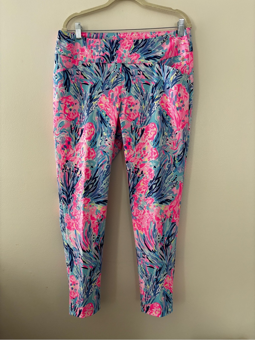 Lilly Pulitzer Luxletic Corso Pants in Fan Sea UPF50 28in Inseam Size 14